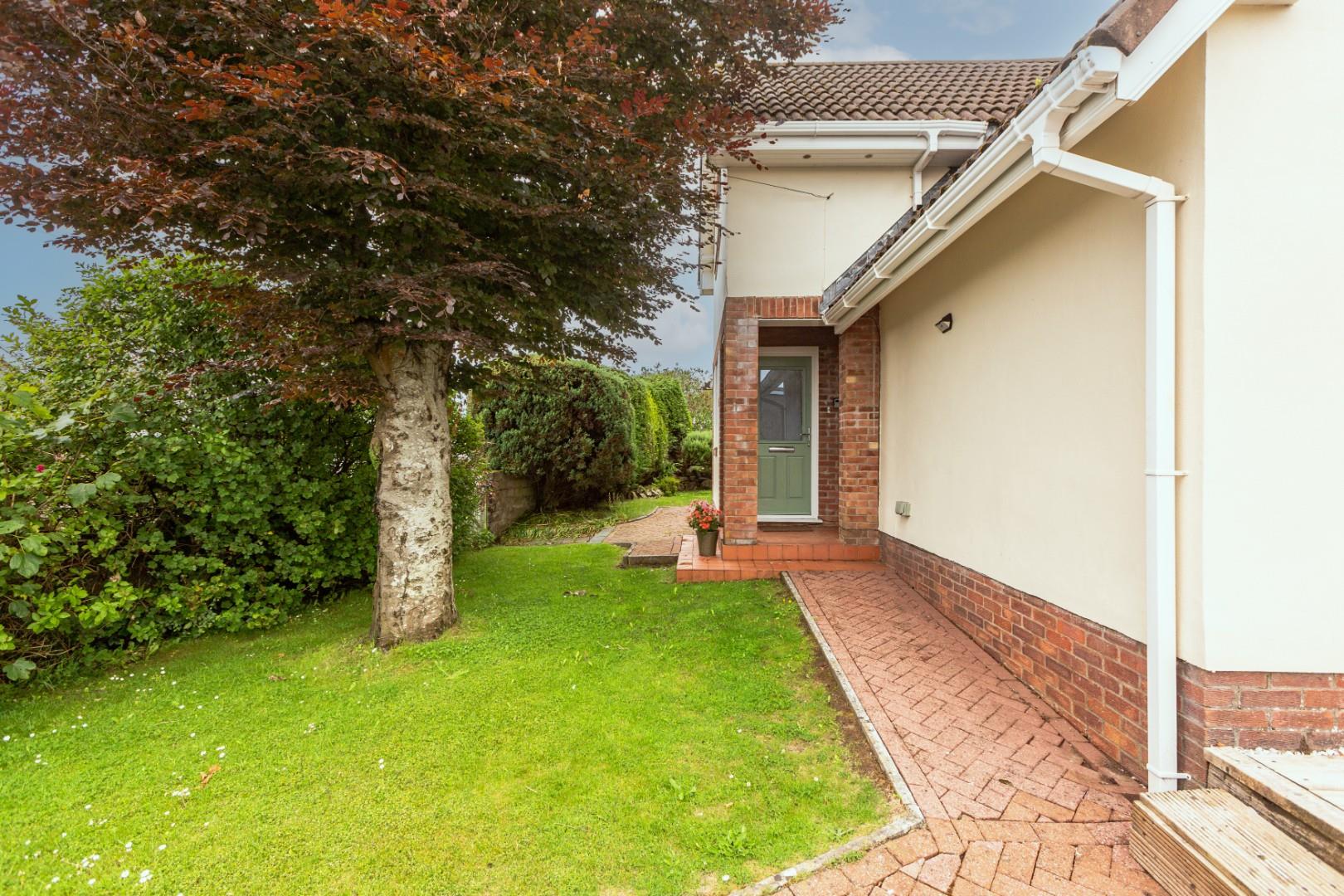 Fulmar Close, West Cross, Swansea, SA3 5RD
